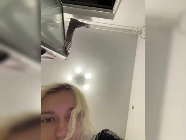 -Angelina1- Image 18