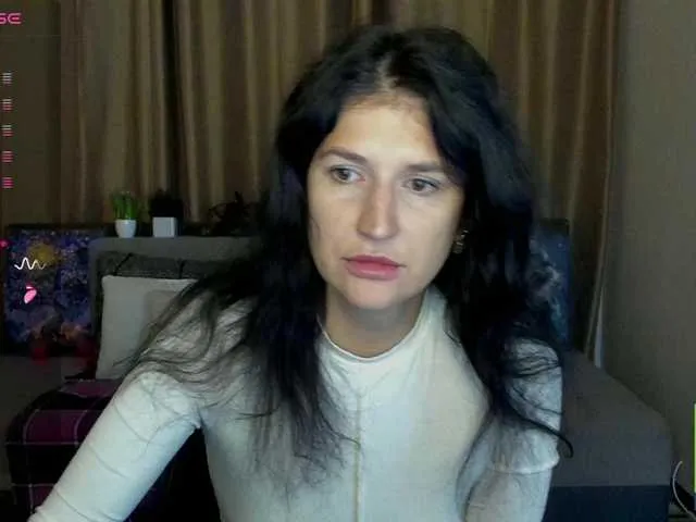 AliannaSoloKisses Image 18
