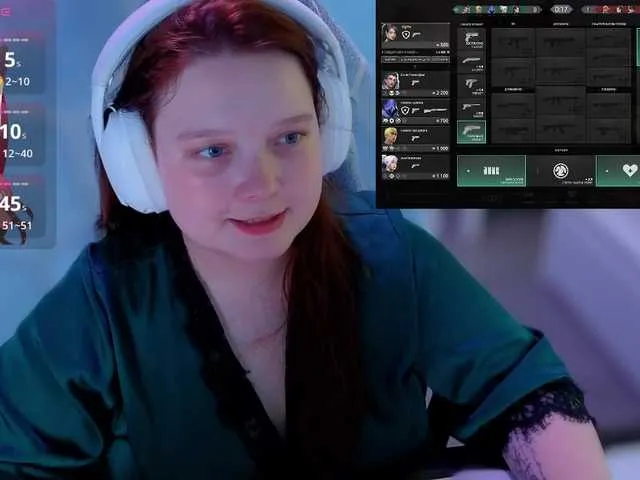 AlinaAdams Image 3