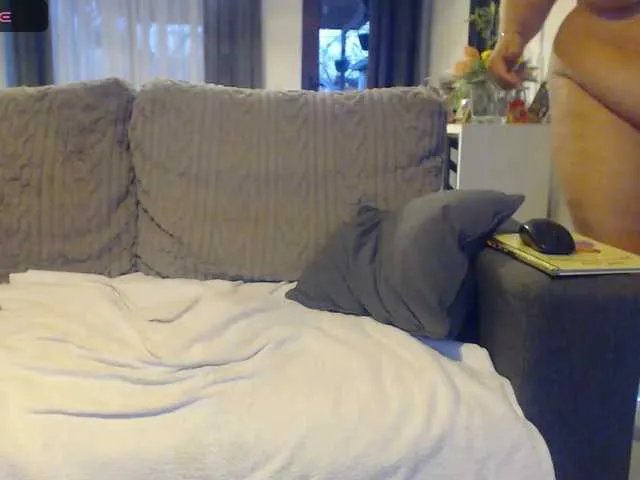 Anaiss2 Image 3