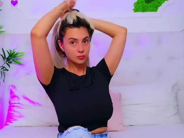 AriannaSins Image 10