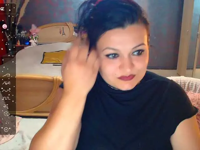 Ariellefoxy Image 2