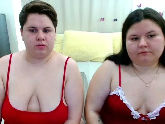 BeckyAndEllen Image 16