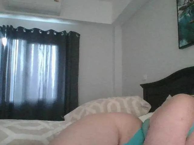 BlondeDollTia Image 4