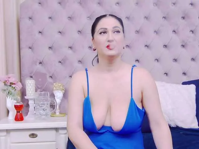 CassidyVelvet Image 11