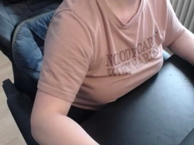 Celina-Rose Image 11