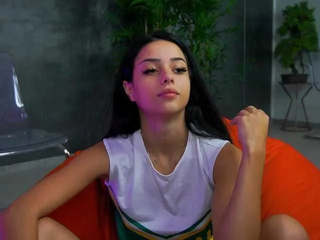 CherrySelena Image 18