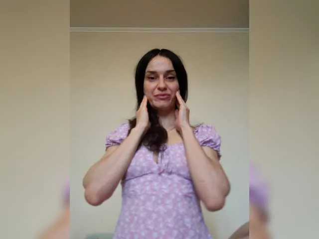 helenakisss Image 2