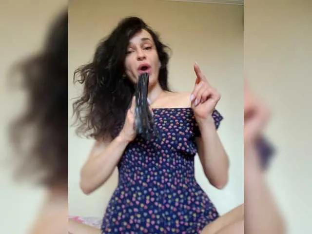 helenakisss Image 4