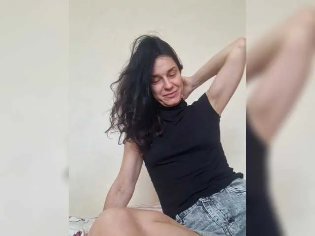 helenakisss Image 6