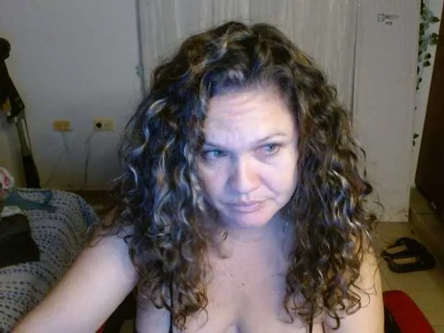 helenca1980 Image 11