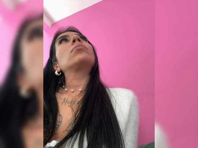 juanita-fox Image 12