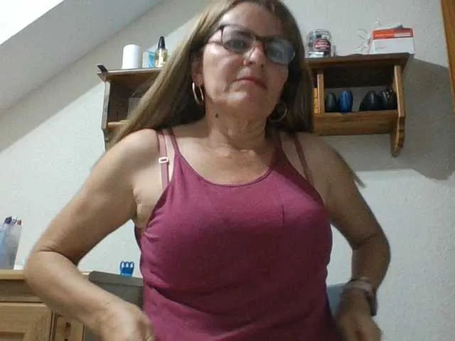 JuanitaWouti Image 2