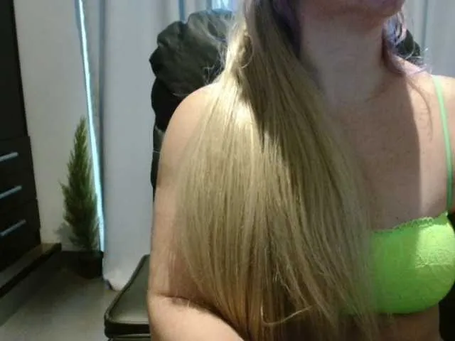 Jussara-Milf Image 2