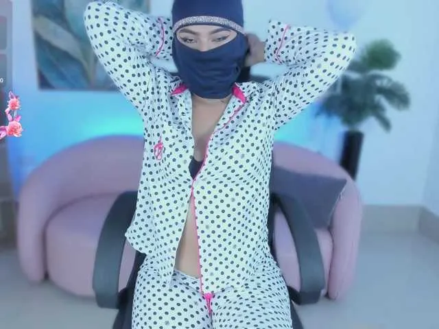kylie-soraya Image 14