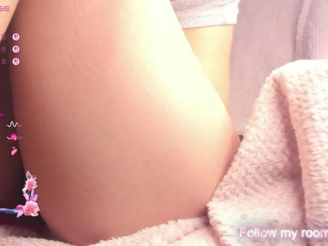 LeenyLipss Image 16