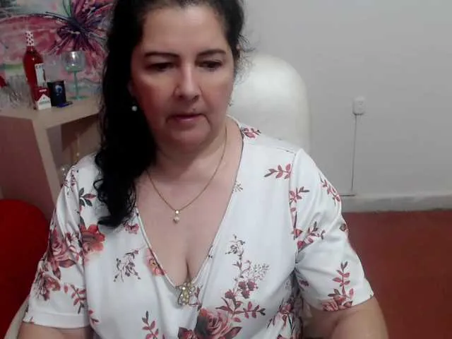 leonela Image 17