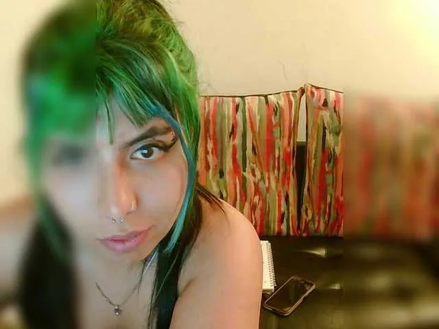 lia-sex-leo's Thumb Image