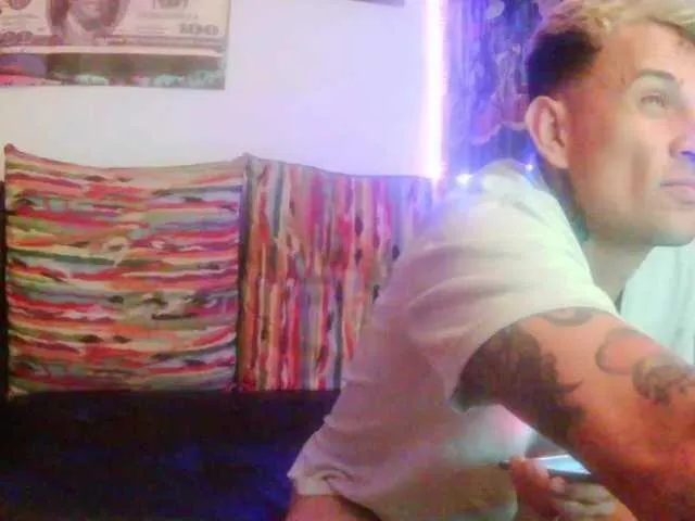 lia-sex-leo Image 14