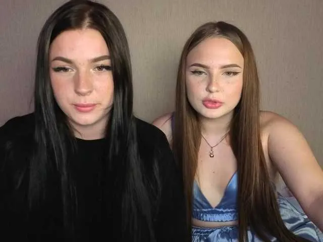 LisaAndDenis Image 3