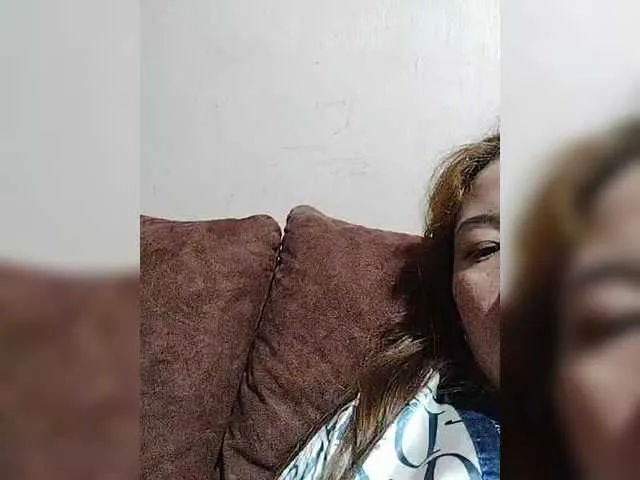 LovelyYna's Thumb Image