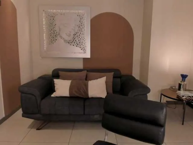 MiaRoberts1 Image 18