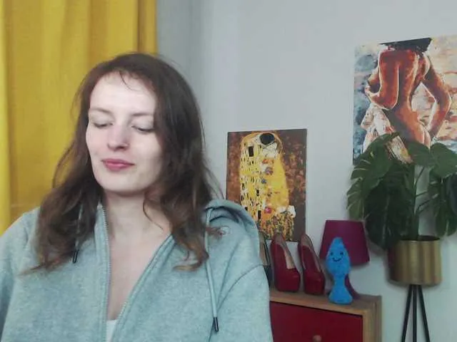 NadineGold Image 12