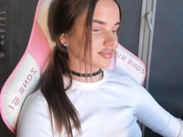 Naomimif Image 2