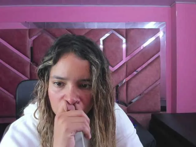 OliviaFox's Thumb Image