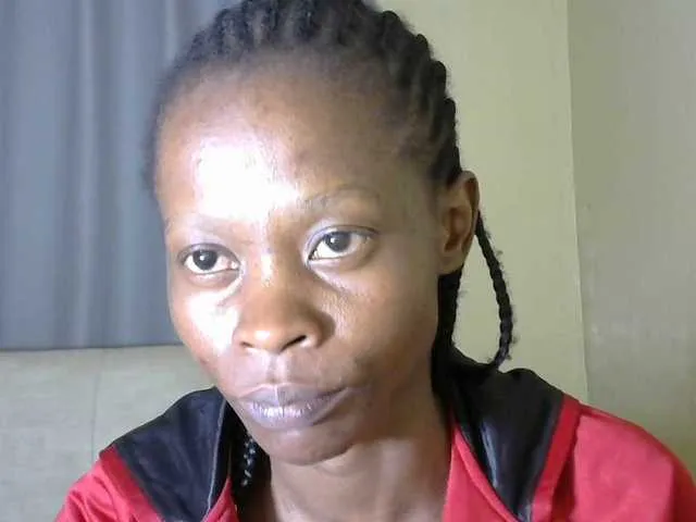 PrettyAlianah Image 2