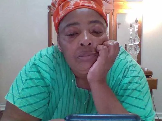 pussylips53's Thumb Image