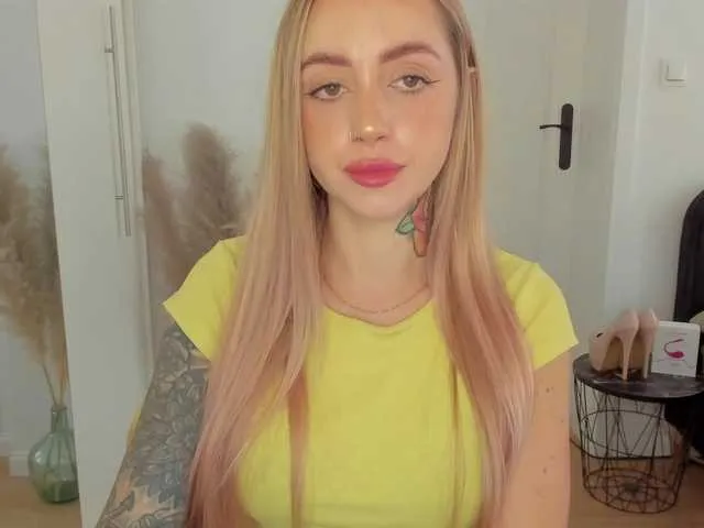 SEXYcoralie Image 10