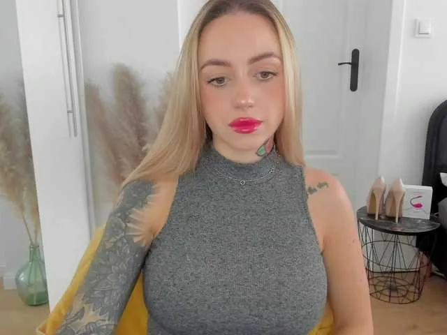 SEXYcoralie Image 12