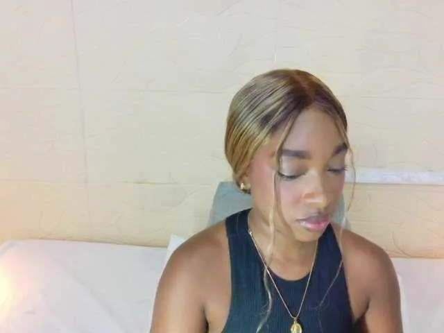 shamira-moore Image 19