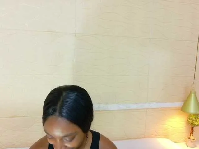 shamira-moore Image 2