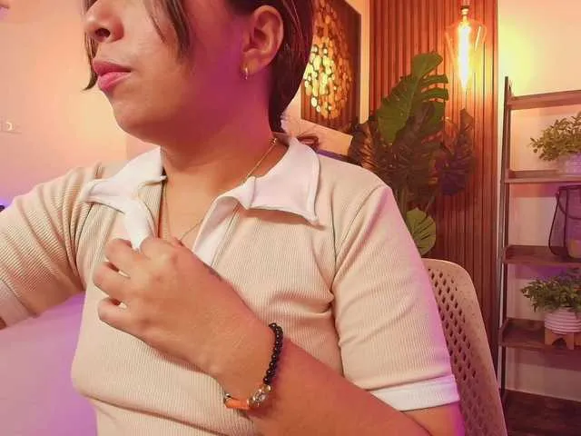 Sharlotte-Milk Image 18