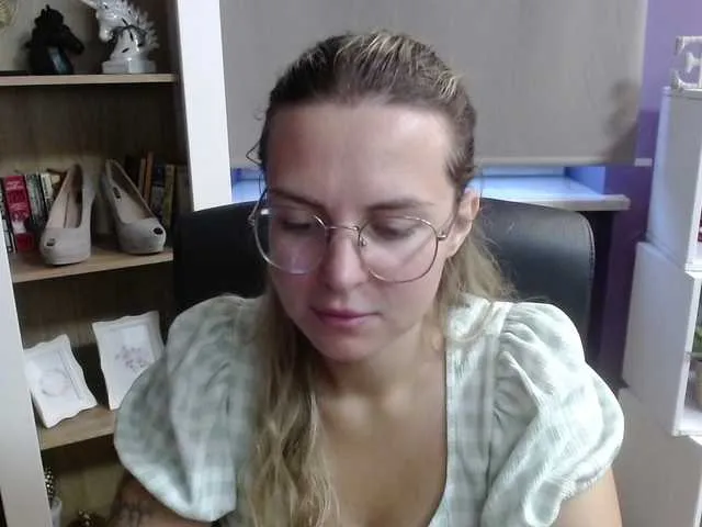 soft-zoey Image 7