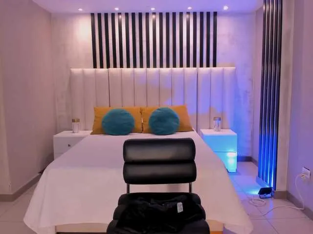 TiffannySins Image 6