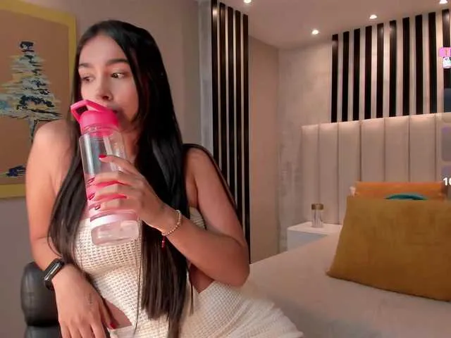 VeronicaBlue Image 4